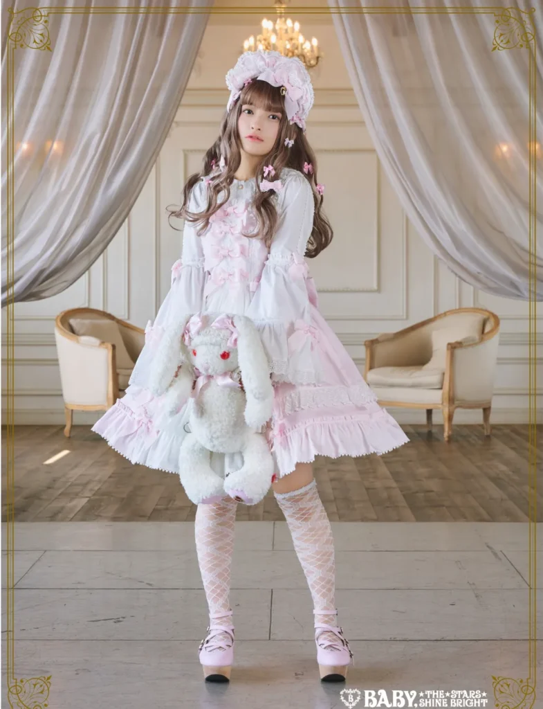 Sweet Lolita fashion