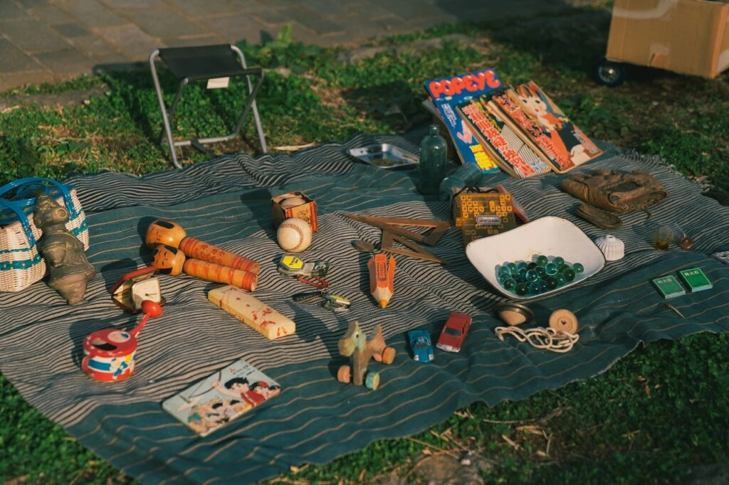 Shimo-Ochiai Flea Market